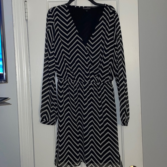 Express Dresses & Skirts - Express womens size small black and white dress